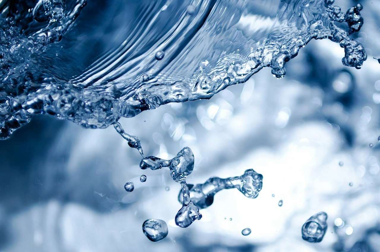 Hexagonales Wasser – die Feinstruktur von Wasser